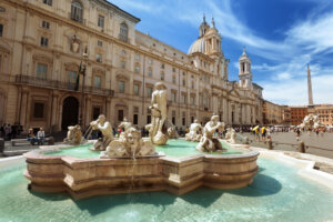 Recorremos las plazas más emblemáticas de Roma