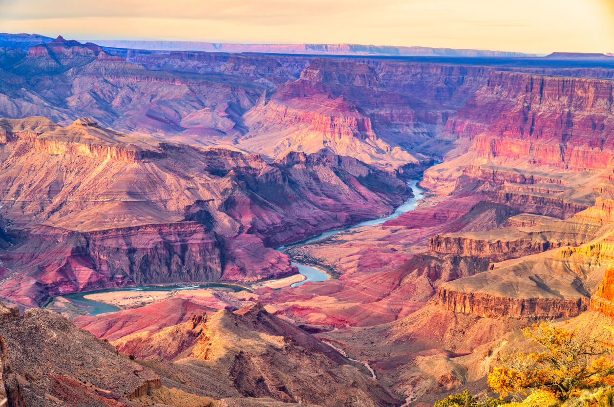 Gran Cañón del Colorado al atardecer